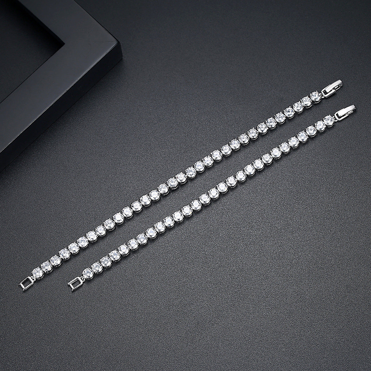 Cubic Zirconia Cupchain Tennis Bracelet AAA004