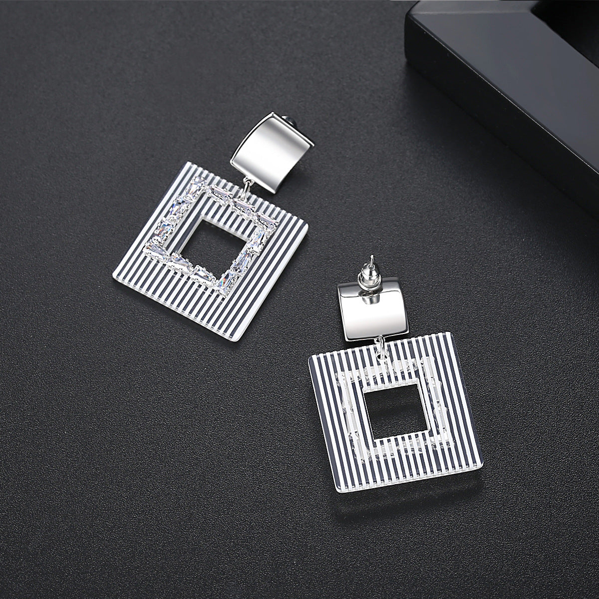 Modern Gold Plated Hollow Square Dangle Drop Statement Earrings AAA1360