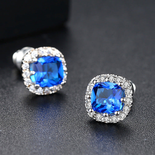White Gold Plated Green Square Cubic Zirconia Stud Earrings AAA1544