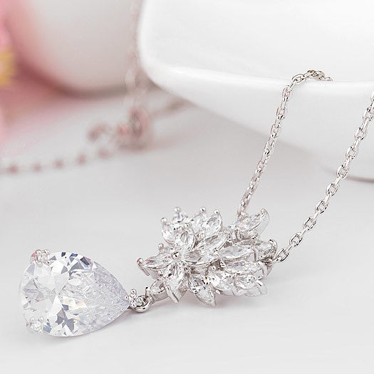 White Gold Plated Cubic Zirconia Pear Drop Pendant Necklace AAA1704