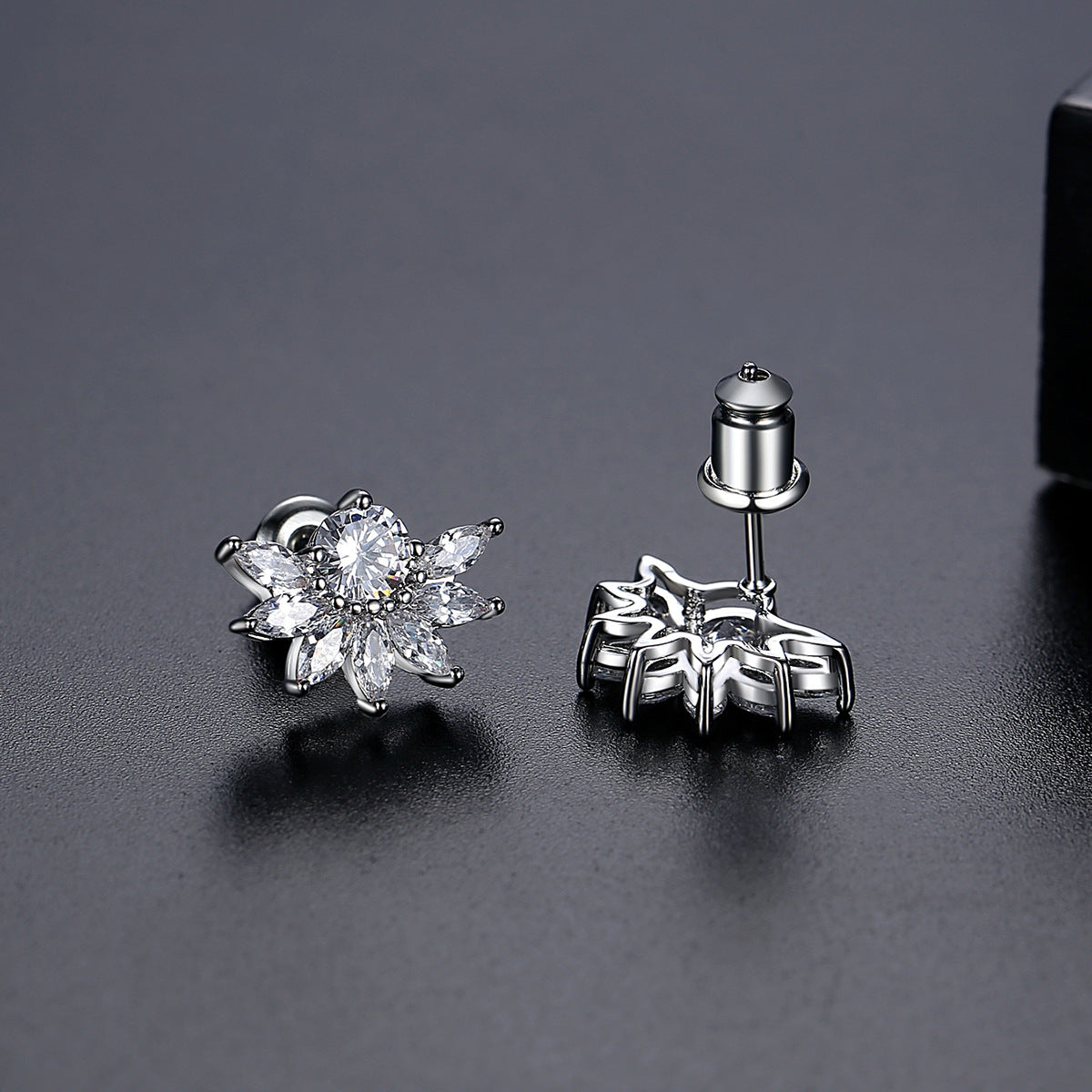 White Gold Plated Cubic Zirconia Flower Stud Earrings AAA2300