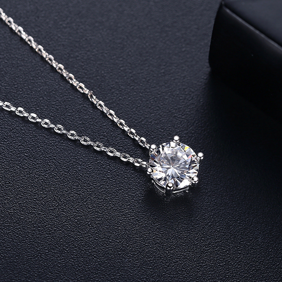 Round Six-Claw Cubic Zirconia Chain Necklace AAA2449