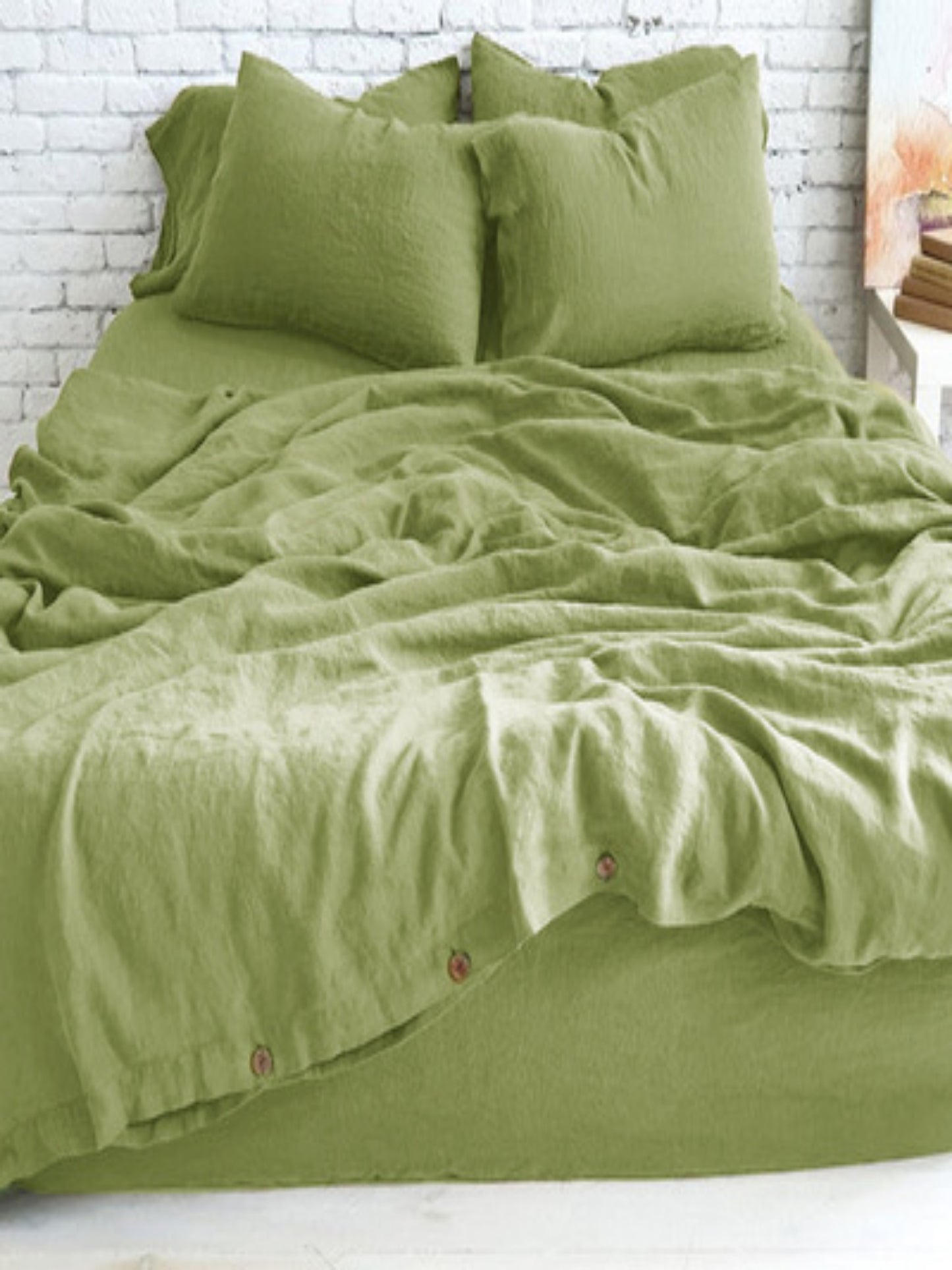 Solid Color Linen Four-Piece Bedding Set - Minimalist Style Quilt and Bed Sheet Set for Dorms