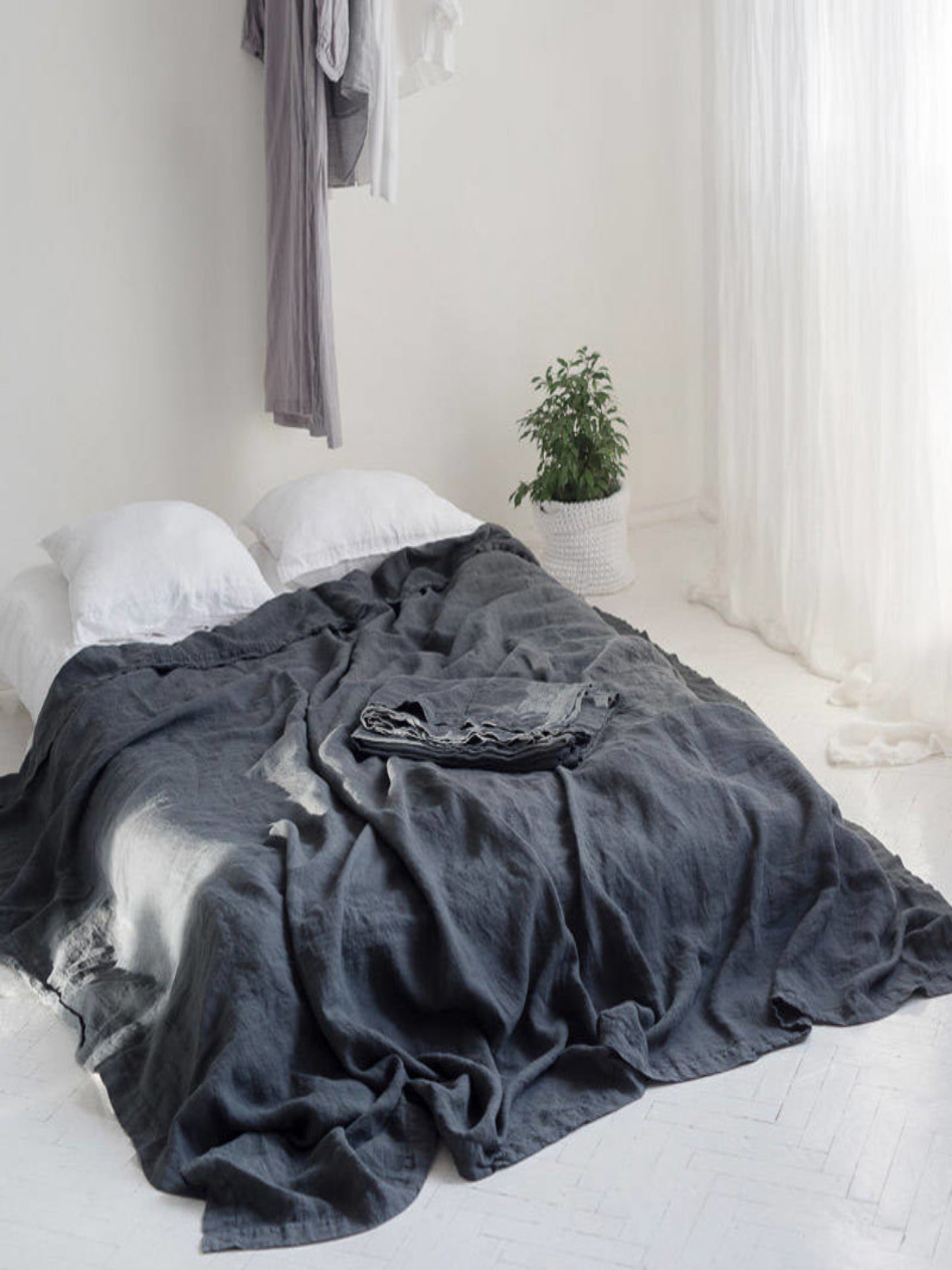 Luxury Soft Bedding Set for a Cozy Sleep
