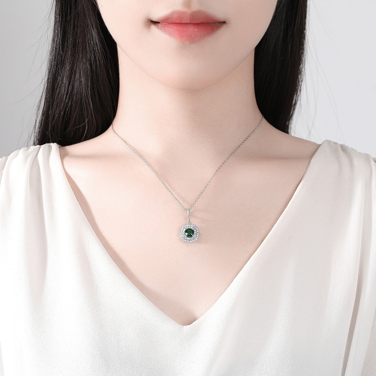 White Gold Plated Cubic Zirconia Pendant Necklace AAA1062