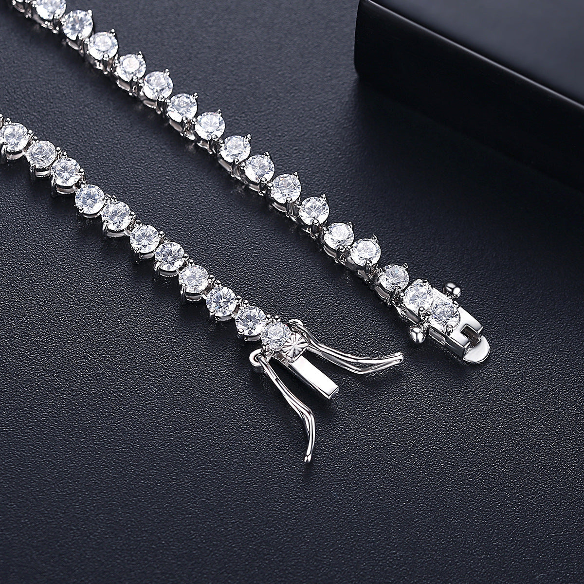 White Gold Plated Round Cut Cubic Zirconia Choker Necklace AAA1125