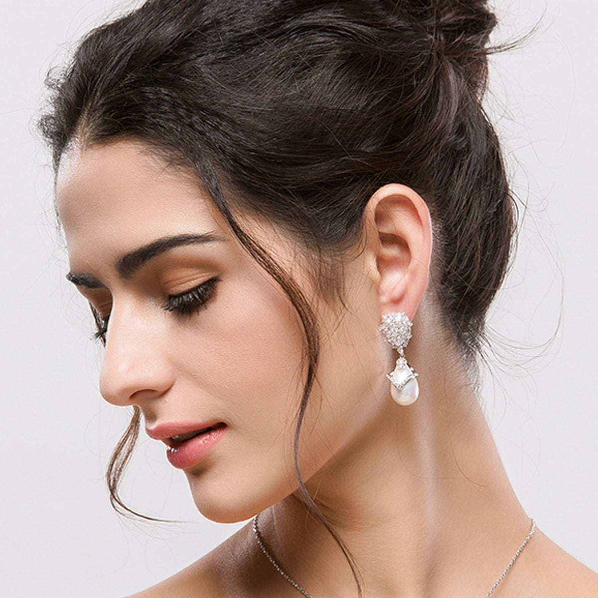 Water Drop Shape Faux Pearl Cubic Zirconia Dangle Earrings AAA1307