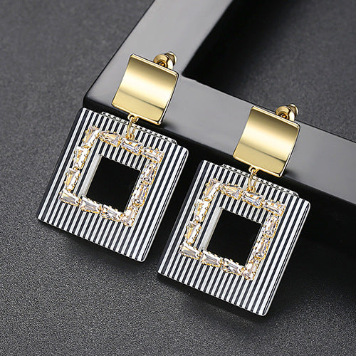Modern Gold Plated Hollow Square Dangle Drop Statement Earrings AAA1360