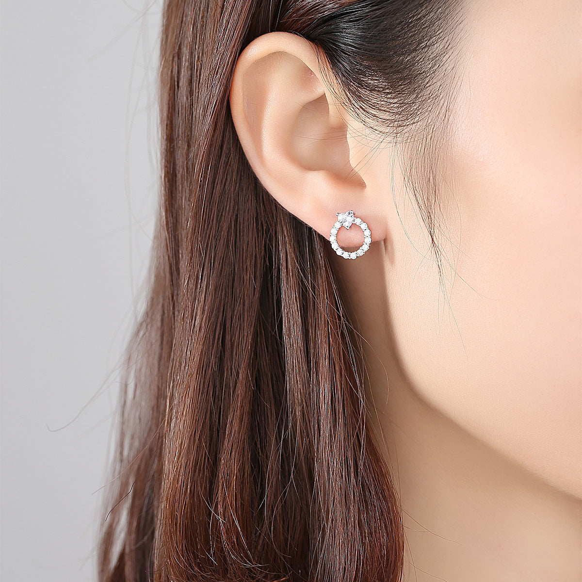 Gold Plated Heart Shape Cubic Zirconia Circle Stud Earrings AAA1880