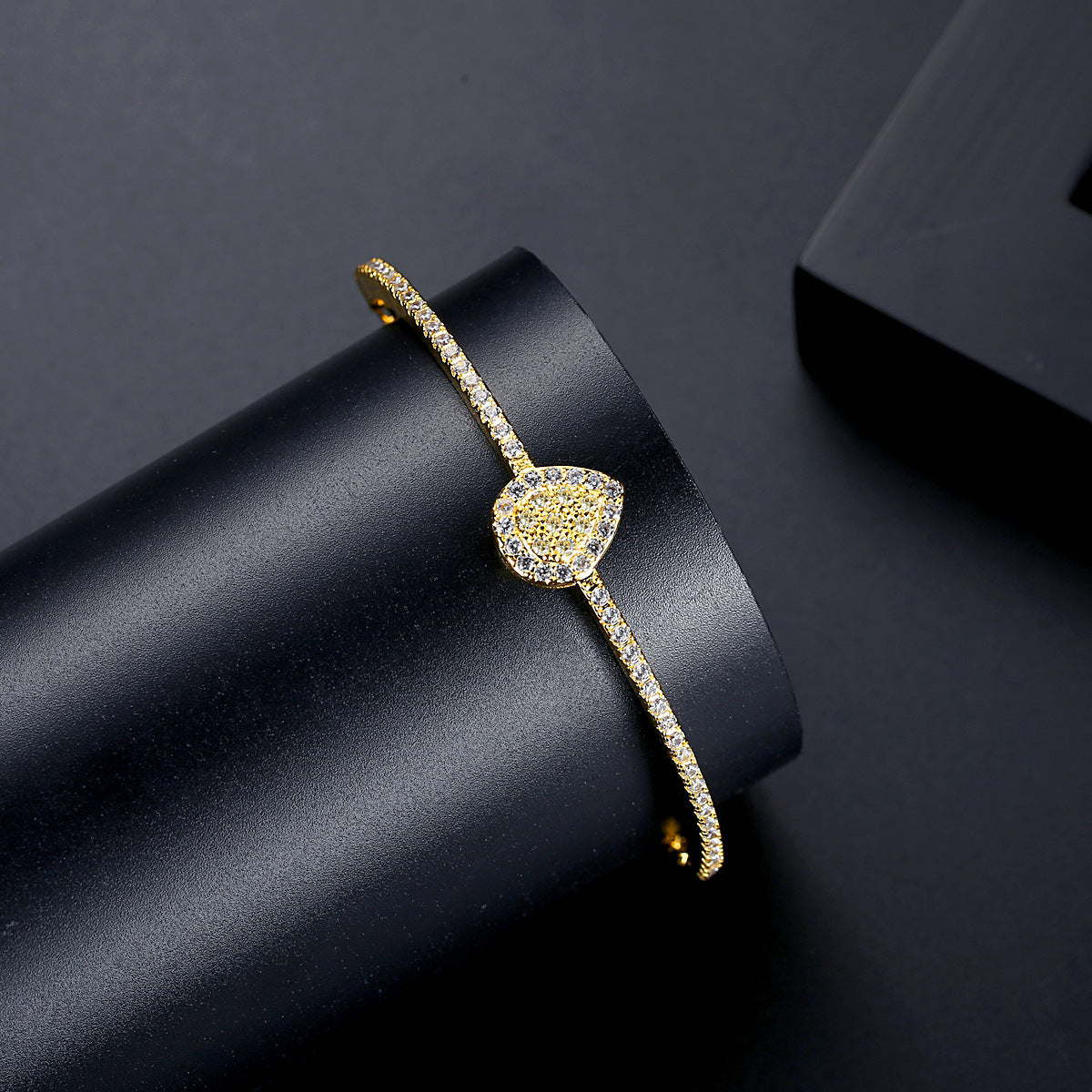 Gold Plated Pear Shaped Cubic Zirconia Adjustable Bracelet AAA1915