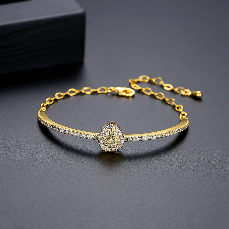 Gold Plated Pear Shaped Cubic Zirconia Adjustable Bracelet AAA1915