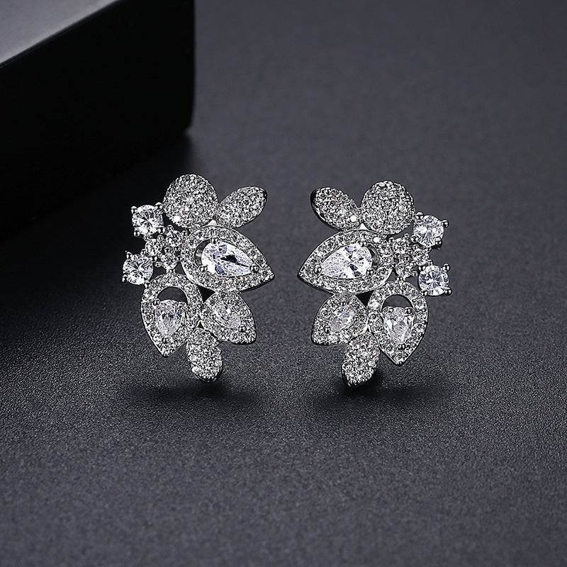 White Gold Plated Cubic Zirconia Stud Earrings AAA2150
