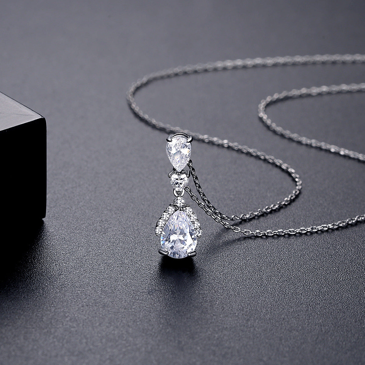 White Gold Plated Cubic Zirconia Pear Shape Pendant Necklace AAA2152