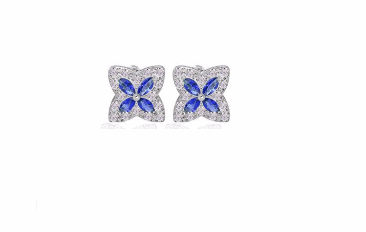 White Gold Plated Four-Leaf Clover Flower Cubic Zirconia Stud Earrings AAA216