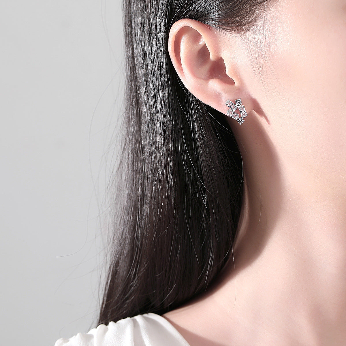 Minimalist Baguette Cubic Zirconia Stud Earrings AAA2262