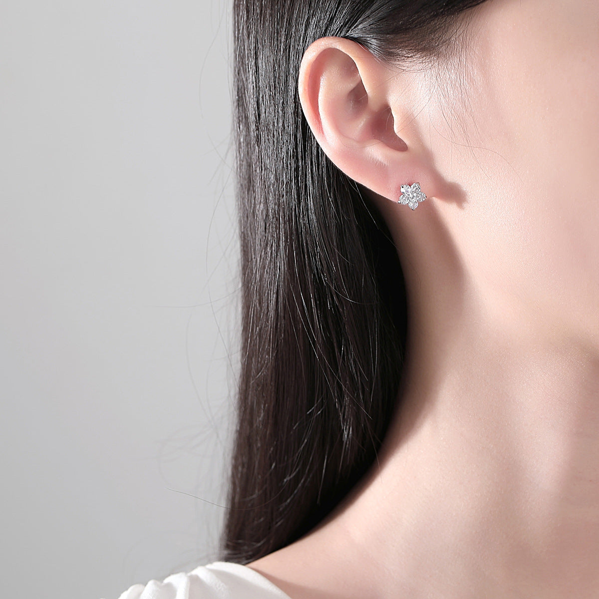 Star-Shape Cubic Zirconia Stud Earrings AAA2276