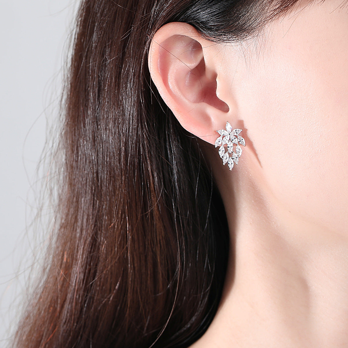 White Gold Cubic Zirconia Leaf Stud Earrings AAA2301