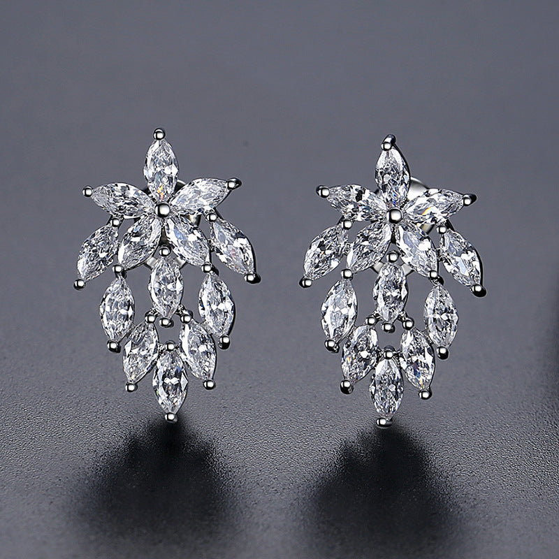 White Gold Cubic Zirconia Leaf Stud Earrings AAA2301