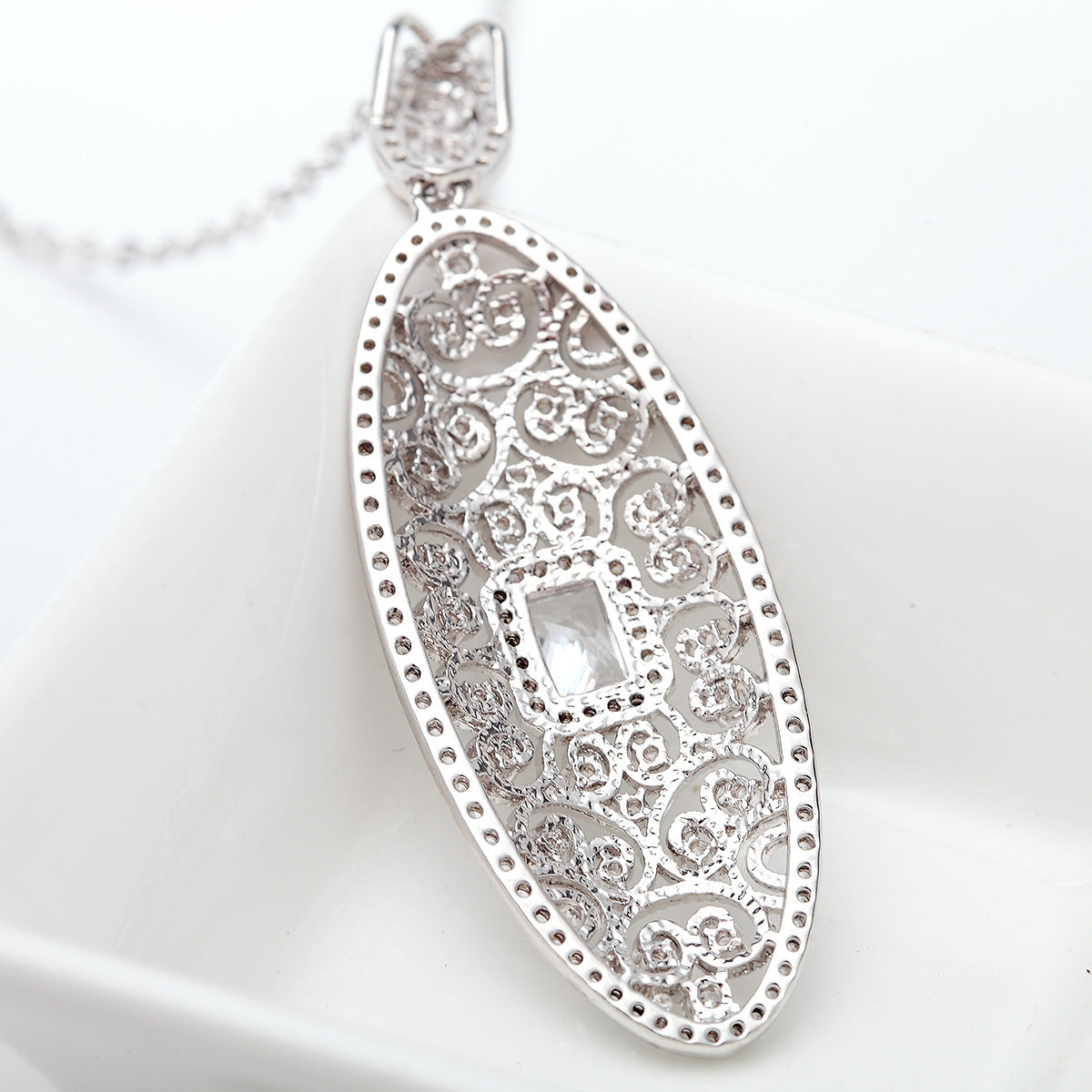 White Gold Plated Hollow Oval Shape Pendant Necklace AAA2356