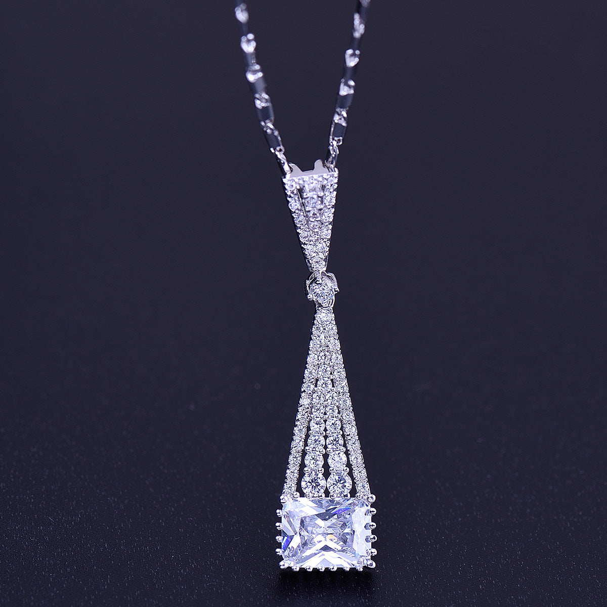 White Gold Plated Long Cubic Zirconia Pendant Chain Necklace AAA2362