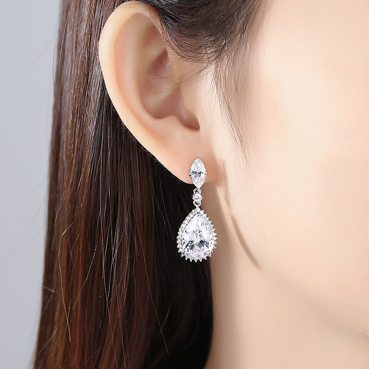 White Gold Plated Teardrop Cubic Zirconia Dangle Earrings AAA2390