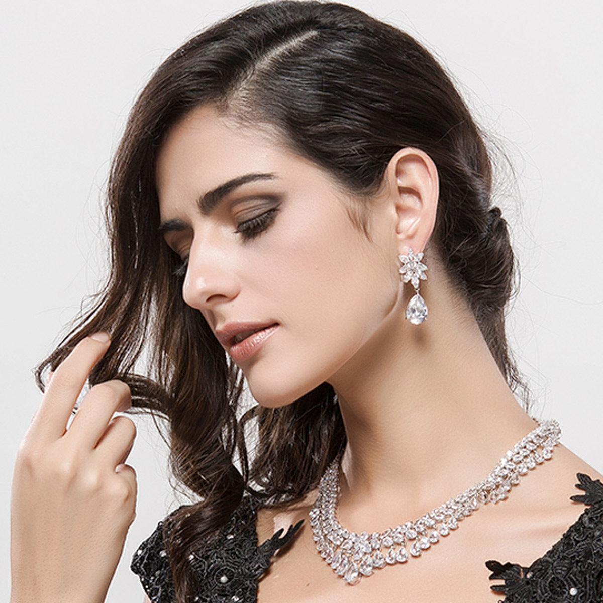 White Gold Plated Cubic Zirconia Teardrop Dangle Earring AAA2395