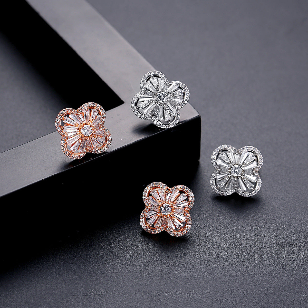 Rose Gold Plated Cubic Zirconia Four-Leaf Clover Stud Earrings AAA2404