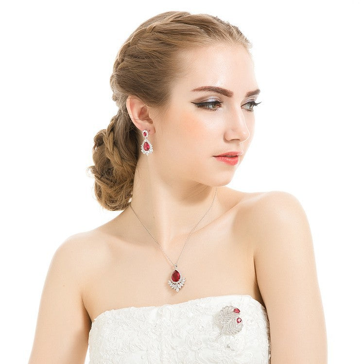 White Gold Plated Teardrop Cubic Zirconia Pendant Necklace AAA2421
