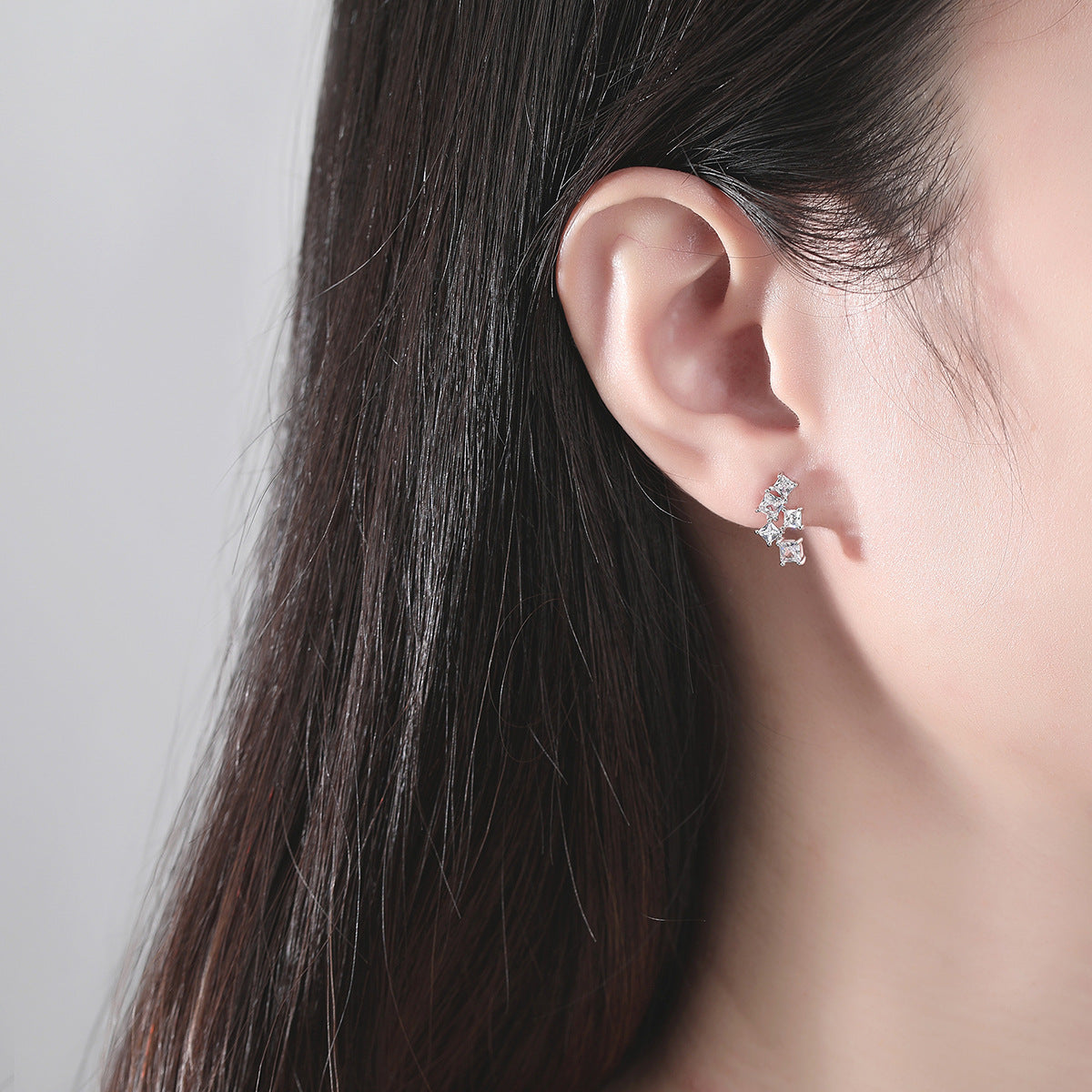 White Gold Plated Cubic Zirconia Stud Earrings AAA2426