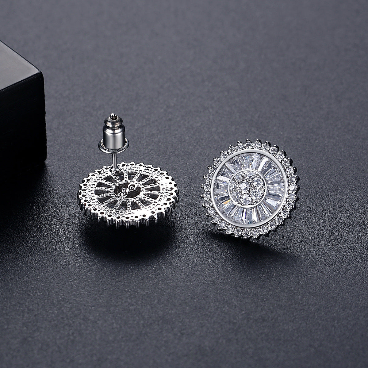White Gold Plated Cubic Zirconia Round Stud Earrings AAA2475