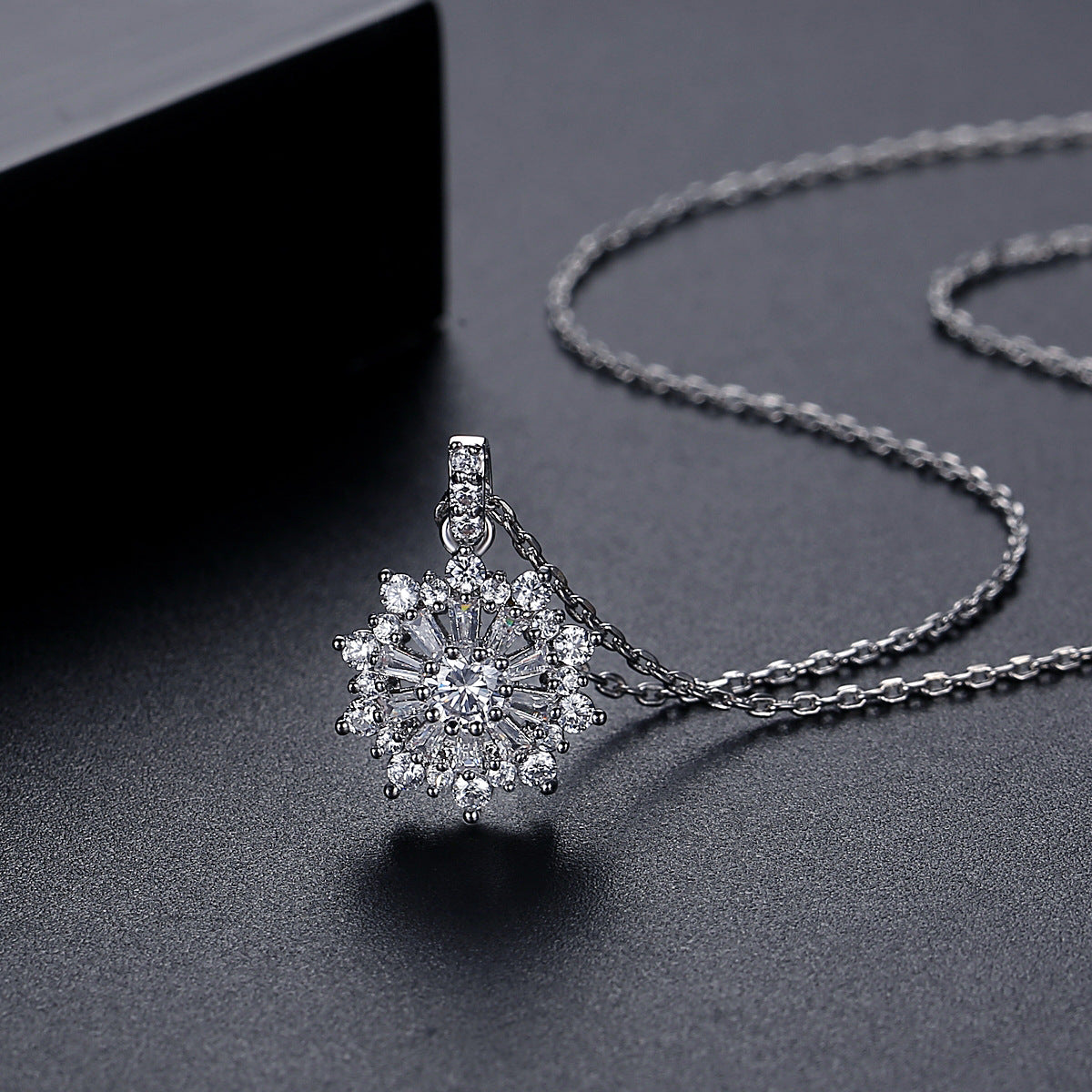 White Gold Plated Cubic Zirconia Flower Chain Necklace AAA2516