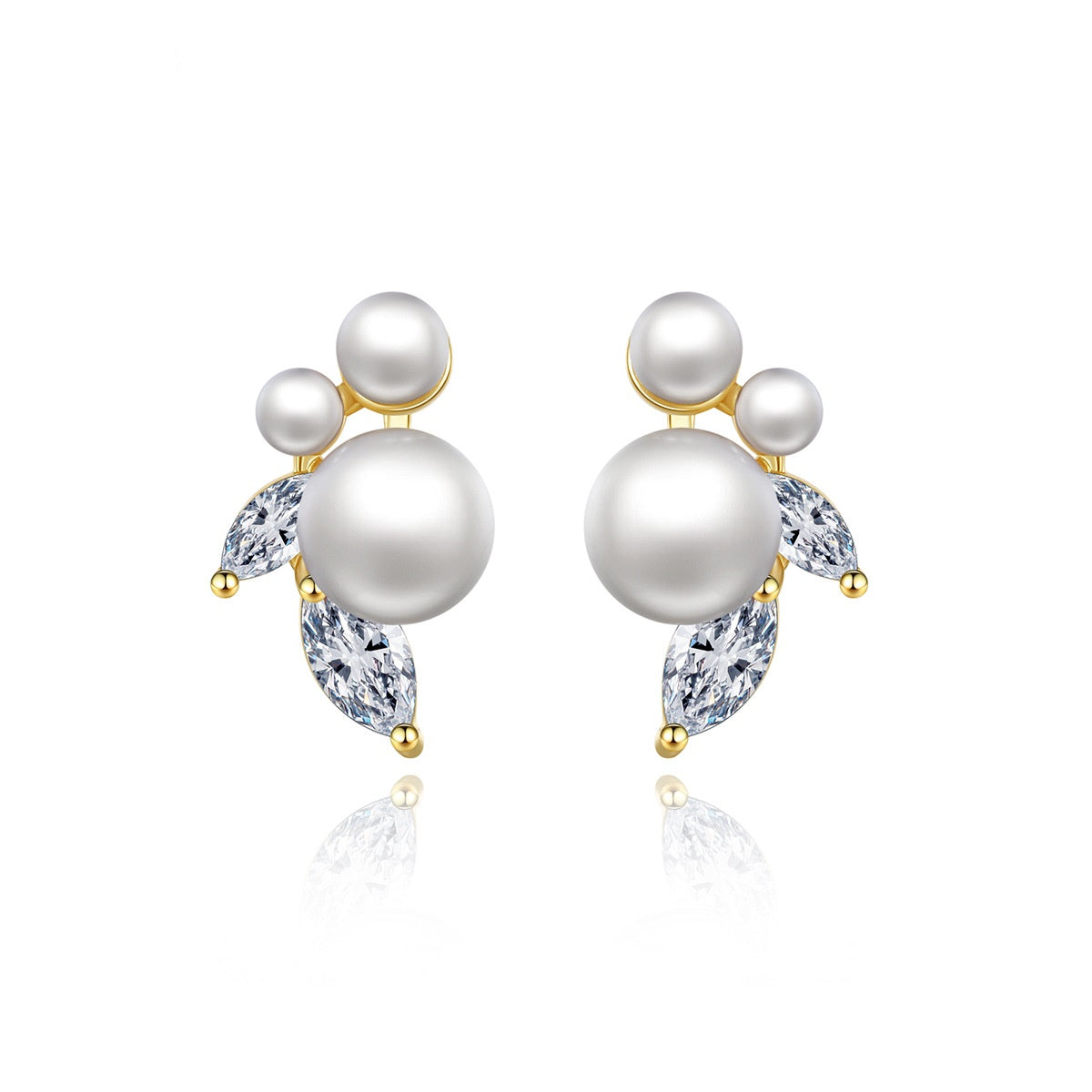 Minimalist Faux Pearl & Cubic Zirconia Stud Earrings AAA432