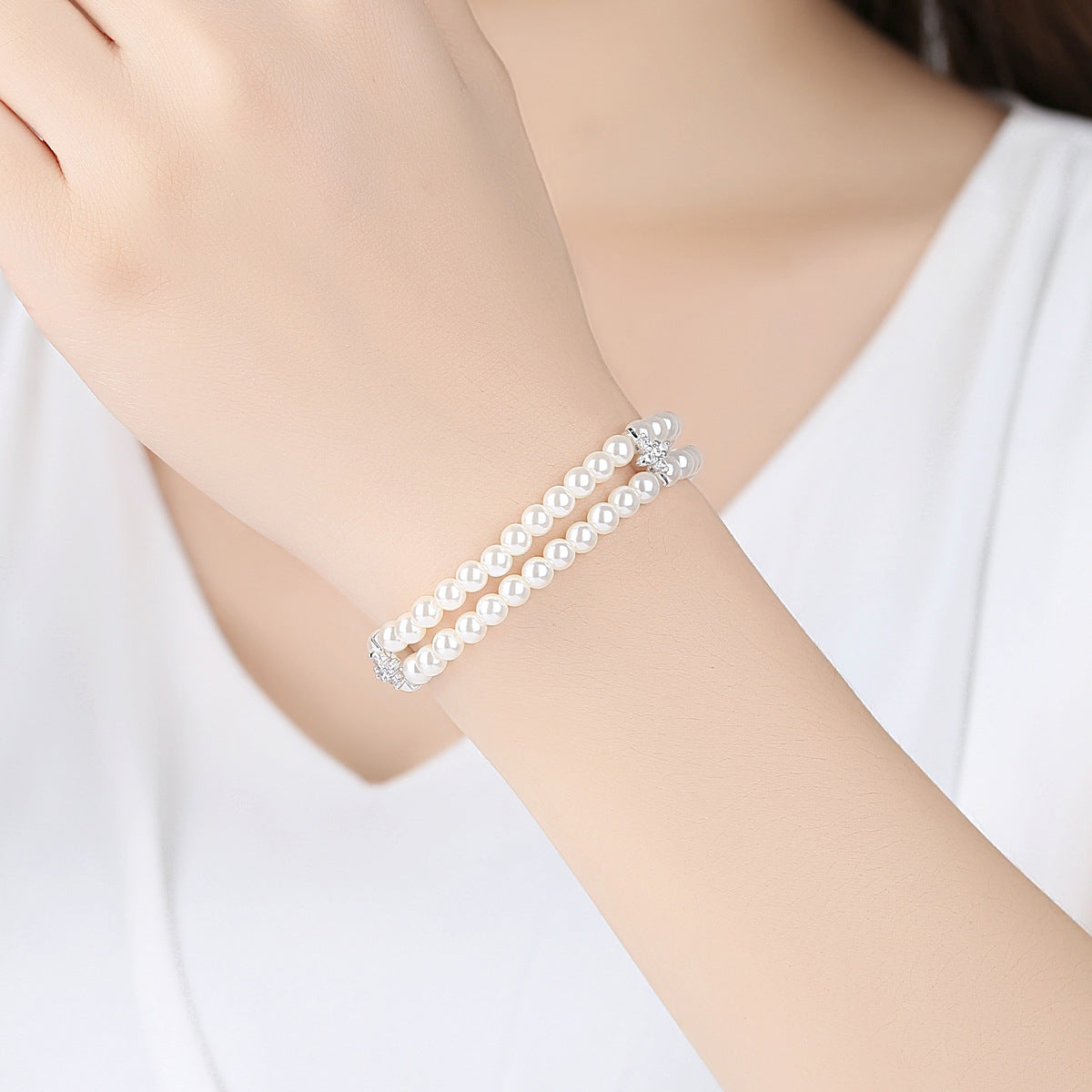 Elegant Double Layered Faux Pearl & Cubic Zirconia Bracelet AAA751