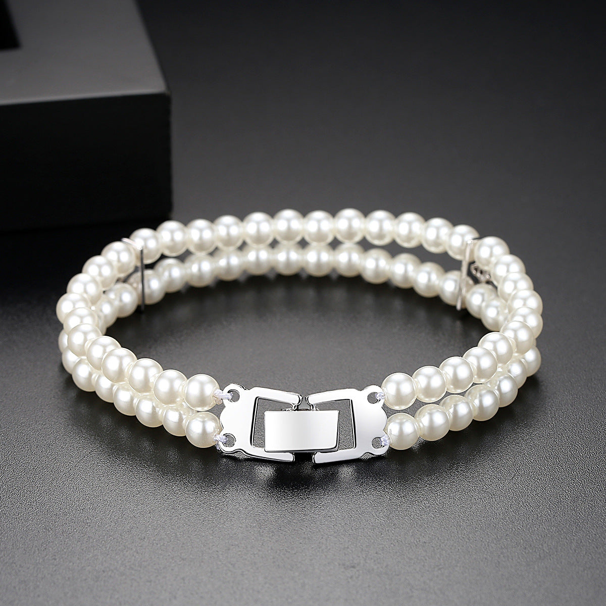 Elegant Double Layered Faux Pearl & Cubic Zirconia Bracelet AAA751