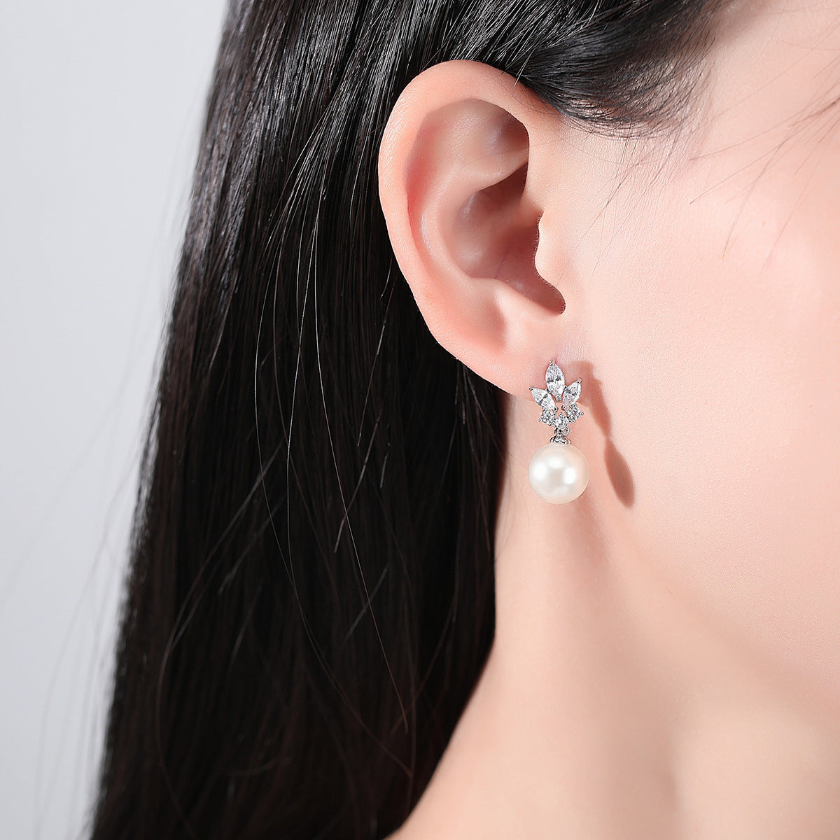 White Gold Plated Cubic Zirconia Faux Pearl Dangle Drop Earrings AAA812