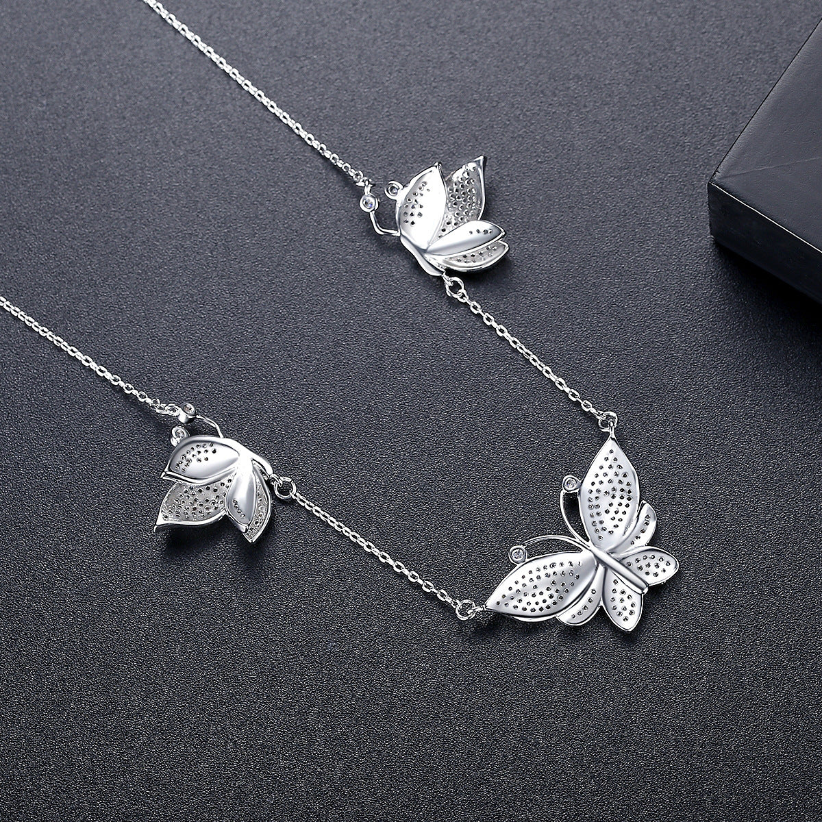 White Gold Plated Butterfly Cubic Zirconia Necklace AAA910