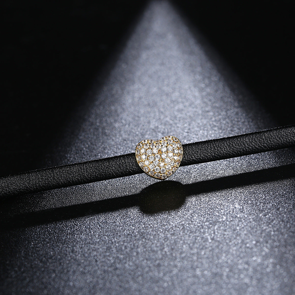 Gold Plated Heart Shape Cubic Zirconia Leather Bracelet AAA968