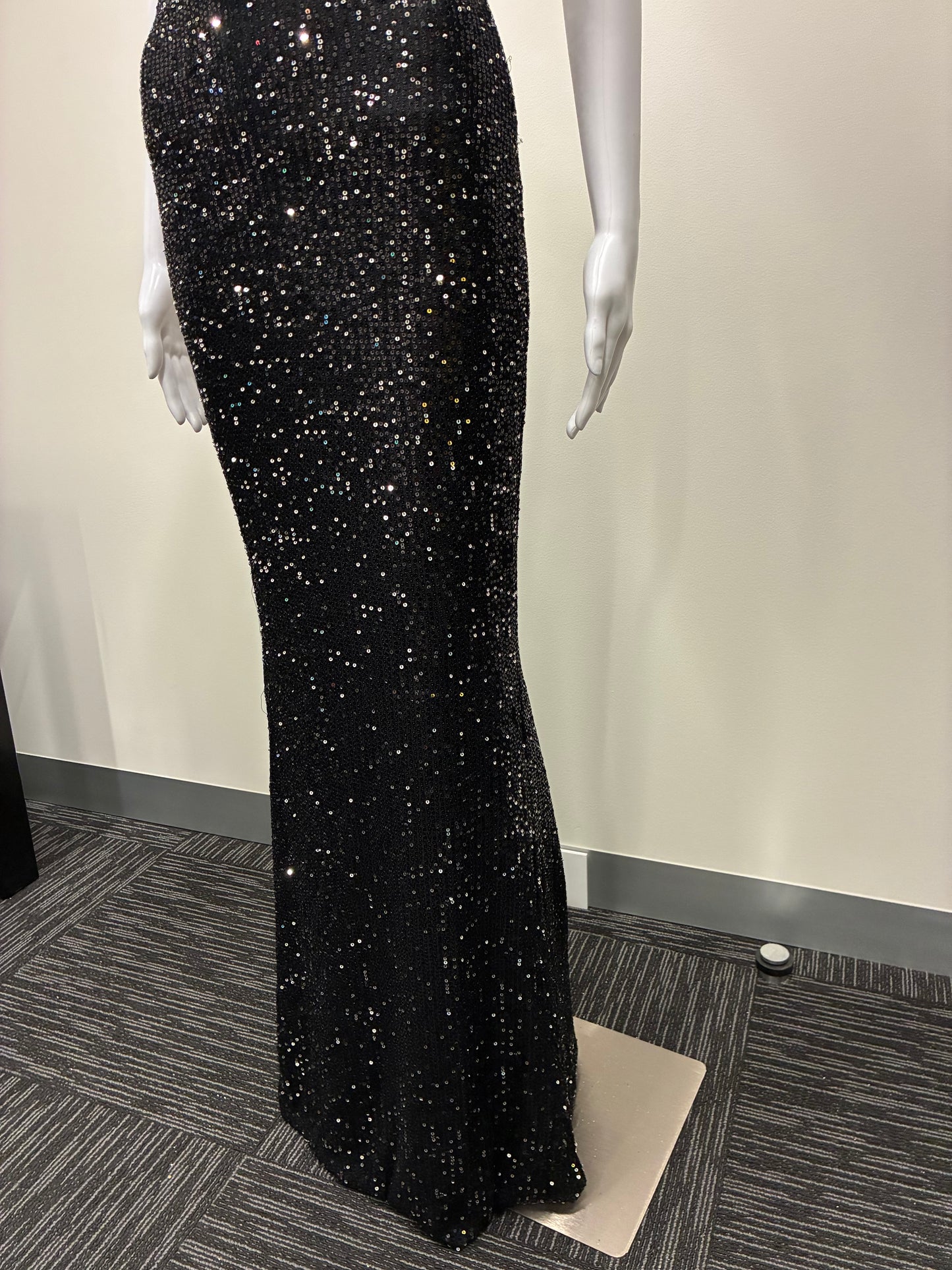 Sequin Halter Plunge Backless Maxi Dress NDS-009