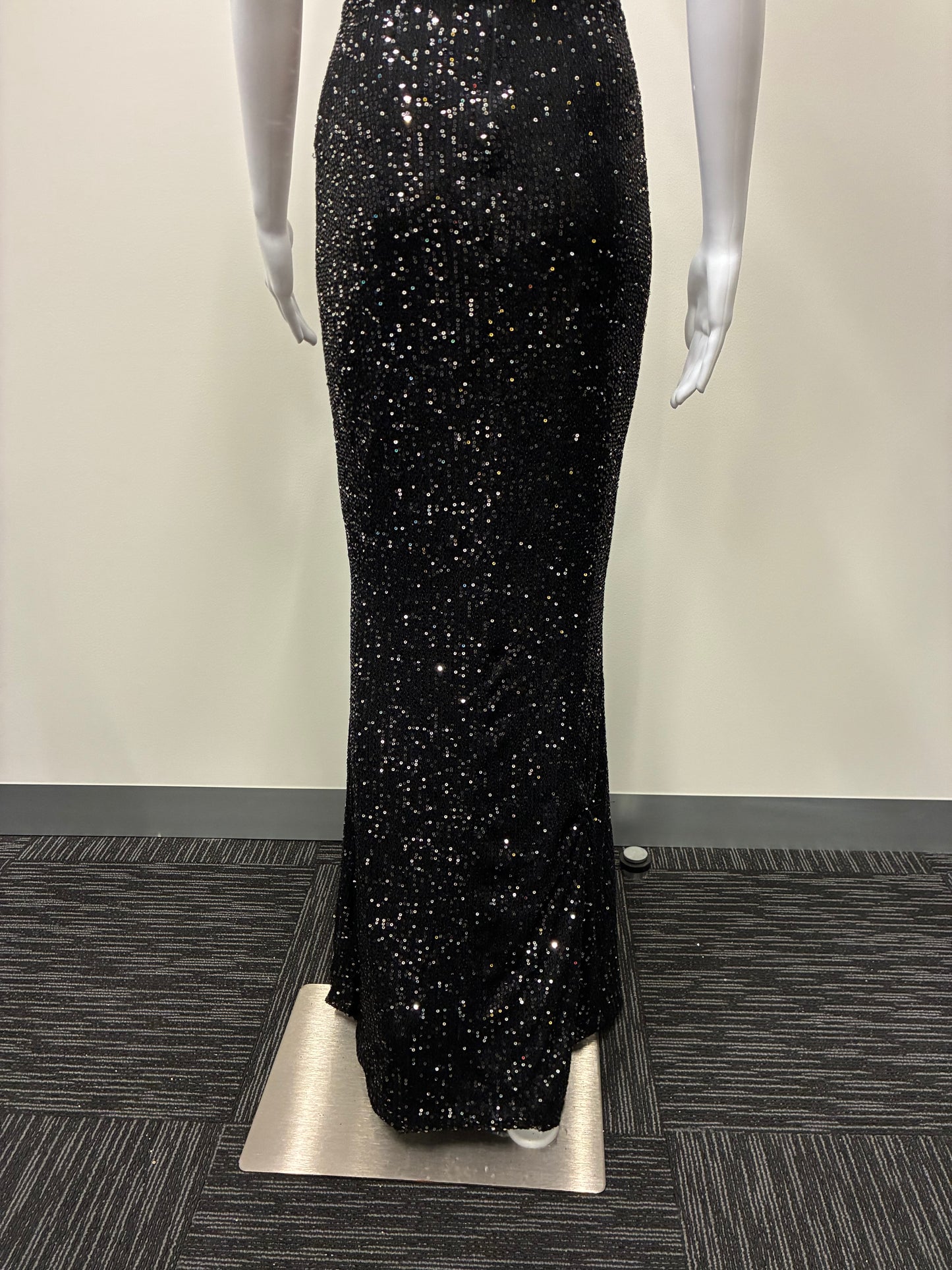 Sequin Halter Plunge Backless Maxi Dress NDS-009