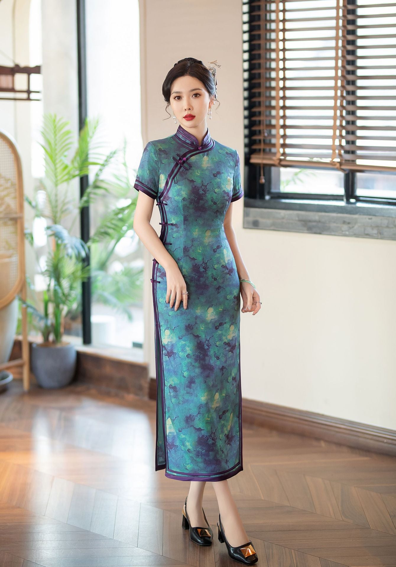 Qi Pao Cheongsam/ Evening Dresses/ Mother of The Bride or Groom