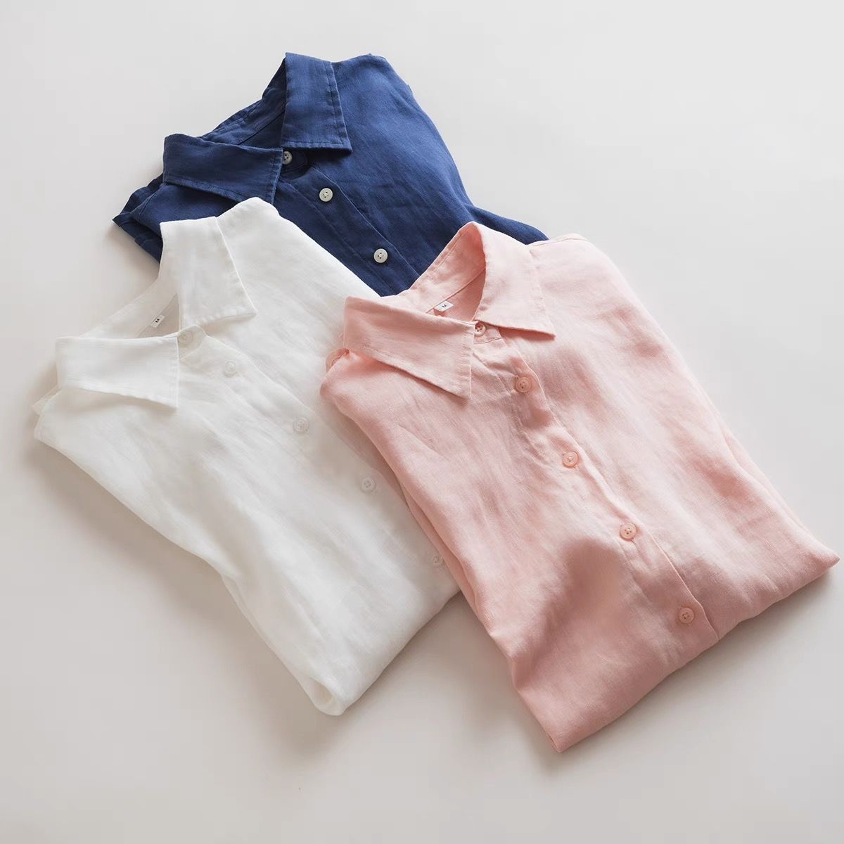 Button-Up Linen Shirt with Curved Hemline CRLinen1216-118