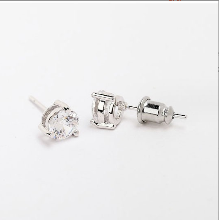 Exquisite Small Stud 3 Prong Cubic Zirconia Earrings BBB004