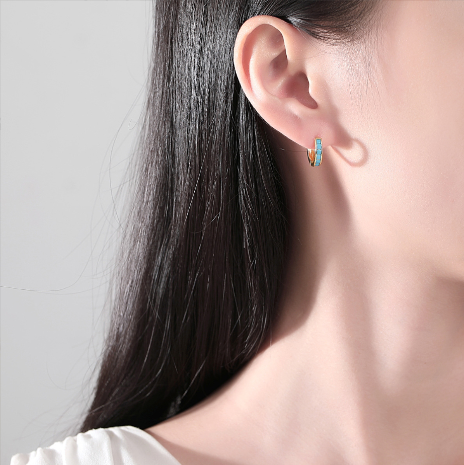 White Gold/Gold Plated Turquoise Color Hoop Earrings BBB010